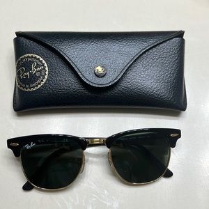 Beautiful black Ray-Ban sunglasses